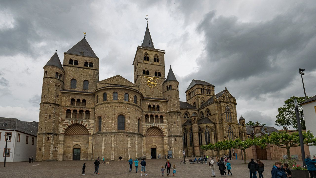 Dom Trier