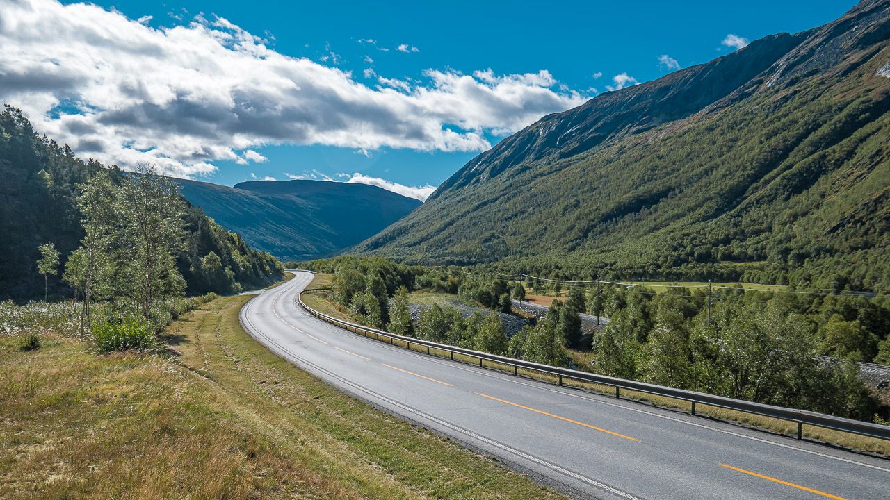Bergkette am Stellplatz Oppdal