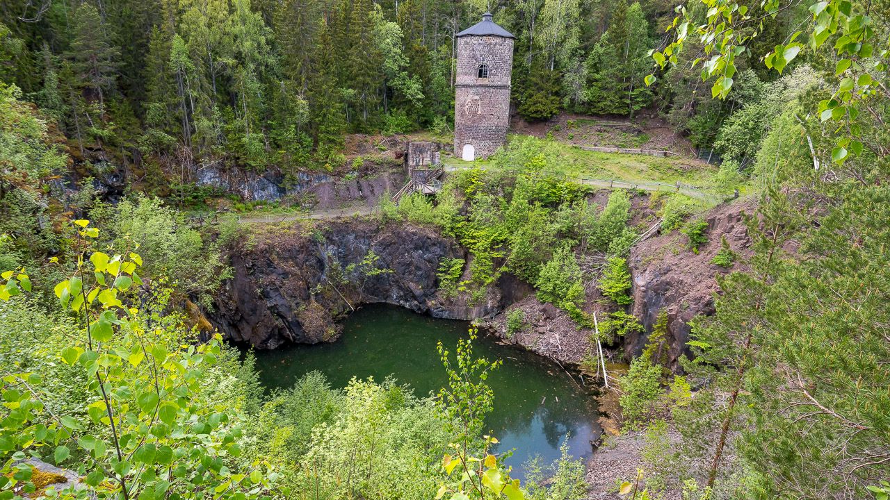 370 Meter tiefe Mineralabbaugrube
