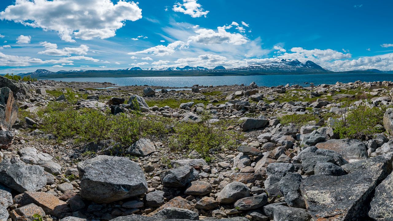 Bergpanorama am Sjöfallet Nationalpark