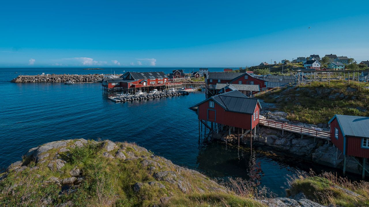 Am Hafen von A