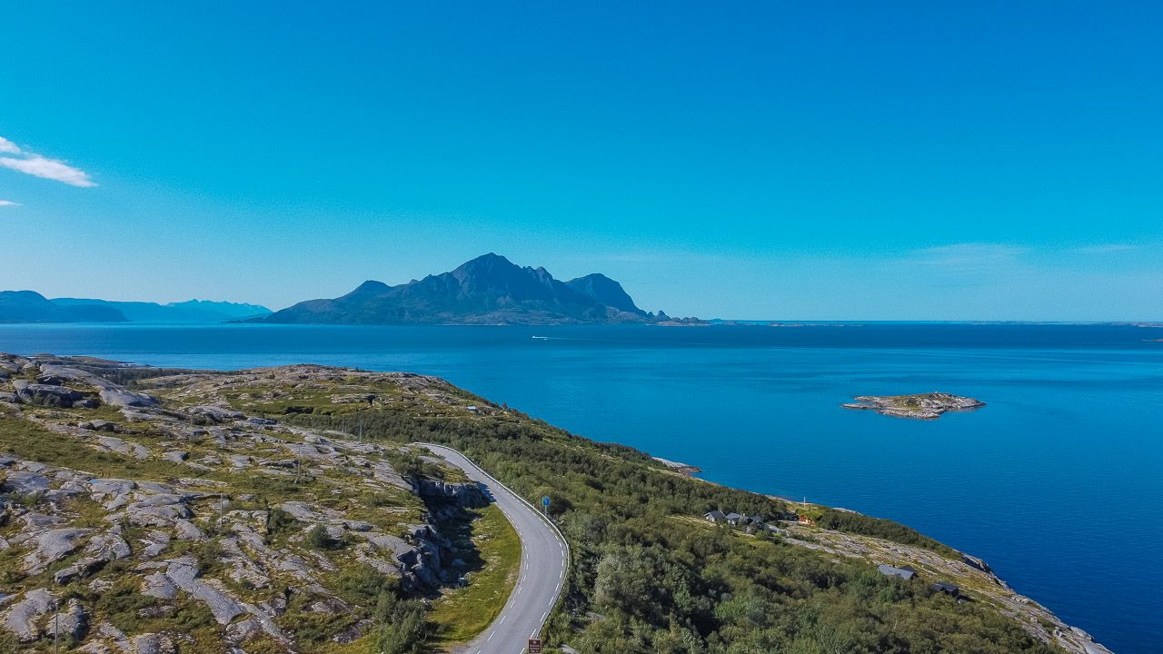 Traumhaftes Wetter an der Küste bei Kleivhalsen