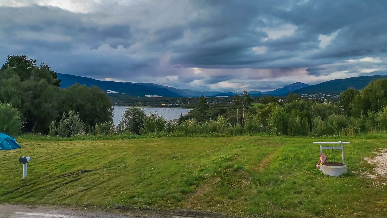 Es gewittert bei Fauske