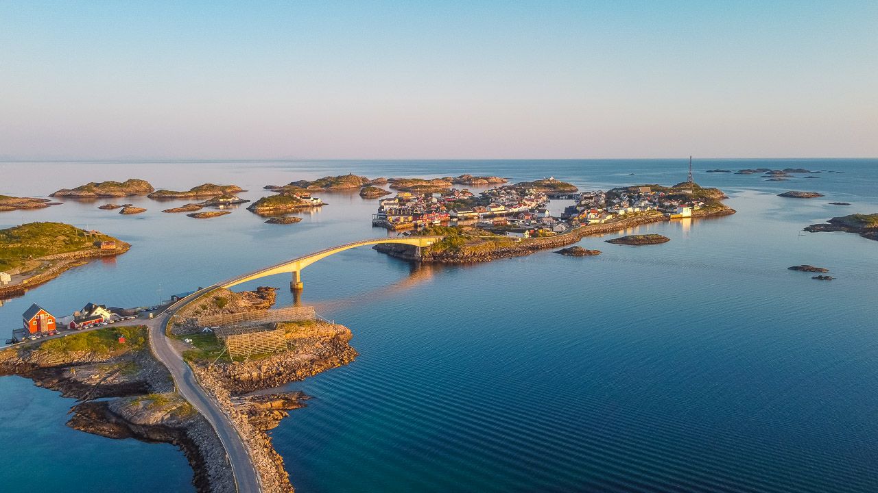 Henningsvaer am Abend