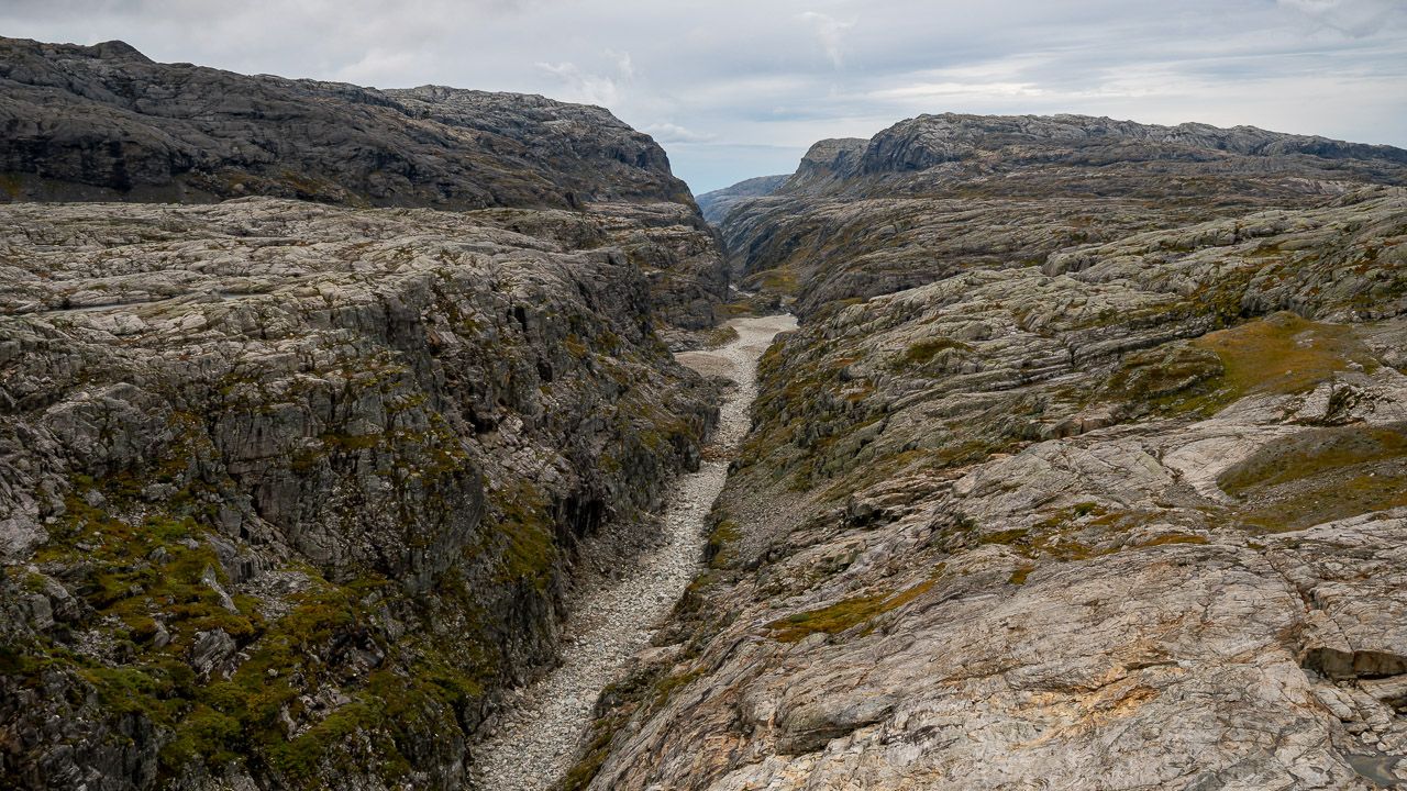 Der Canyon zum Wasser ablassen am Blasjöstausee
