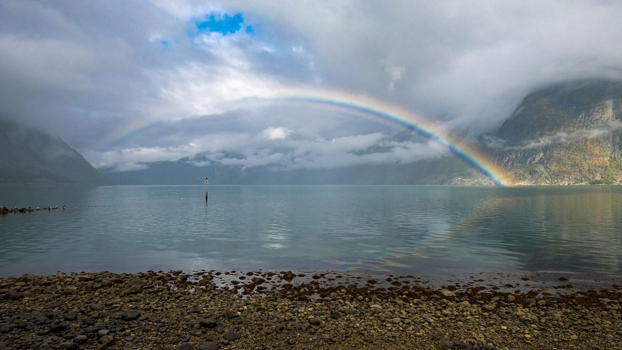 Regenbogen am Eidfjord