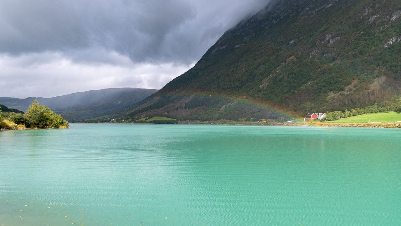 Regenbogen am Jolstravatnet
