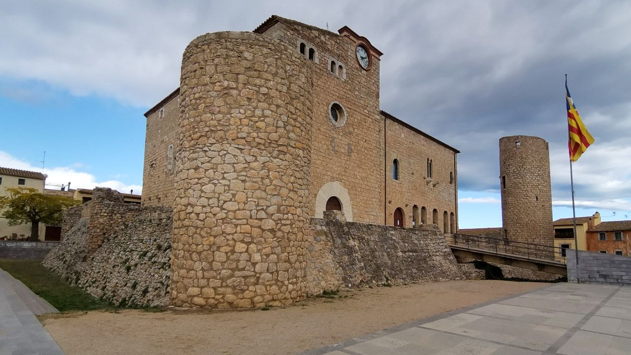 Rathaus von Bellcaire d Emporda